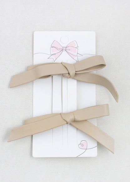 2 PC Chic Faux Leather Bow Hairclip
