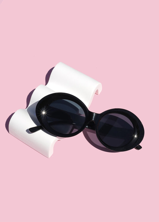 Retro Oval Frames